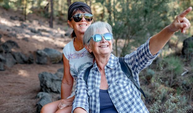 Las personas que viven en zonas poco soleadas en España tienen más problemas de salud de ojos y piel