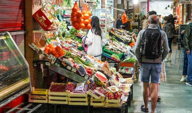 Los precios siguen disparados, aunque los alimentos parece que al fin tocan techo