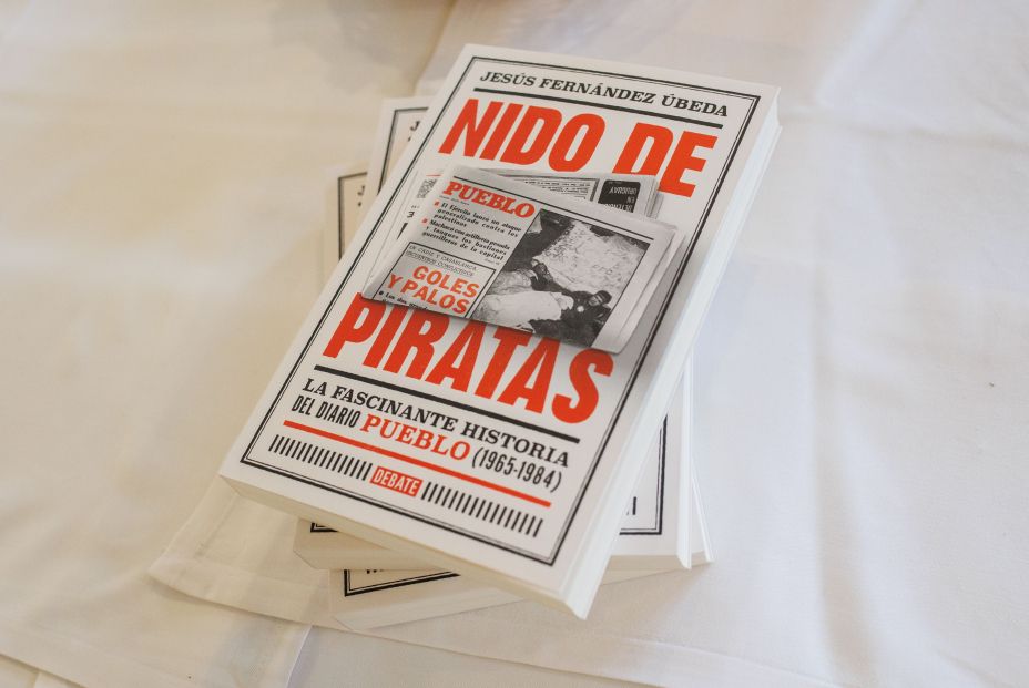 EuropaPress 5190088 presentacion nuevo libro jesus fernandez ubeda nido piratas posada villa 11 EuropaPress 5190088 presentacion nuevo libro jesus fernandez ubeda nido piratas posada villa 11