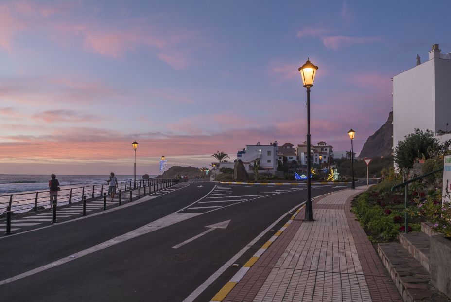 bigstock Valle Gran Rey La Gomera Ca 472695287 bigstock Valle Gran Rey La Gomera Ca 472695287