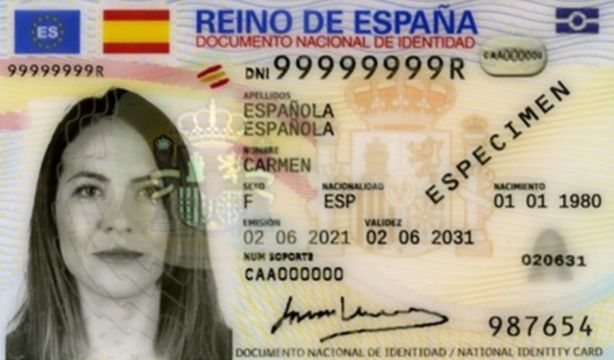 Descubre cuántas personas se llaman y apellidan como tú en España