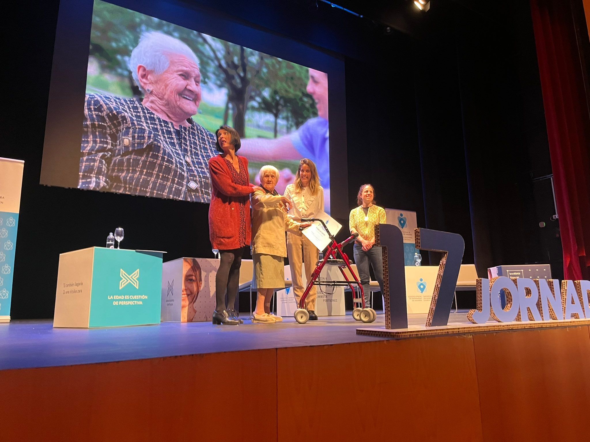 Combatir el edadismo en el lenguaje, reto clave para la atención sociosanitaria de las personas mayores