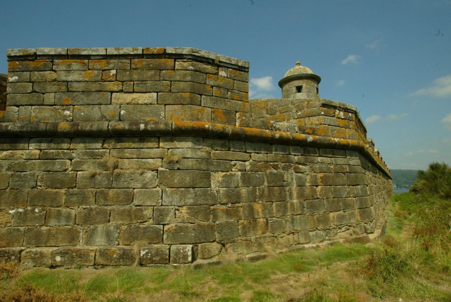 Castillo O cardeal. Turismo Galicia