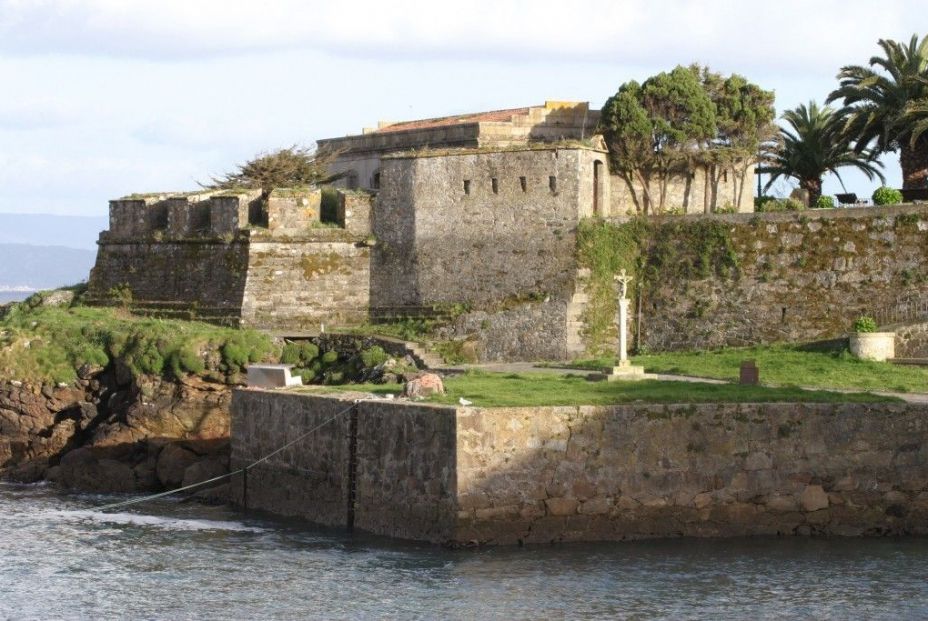 Castillo de San Carlos en Fisterra. Turismo Galicia