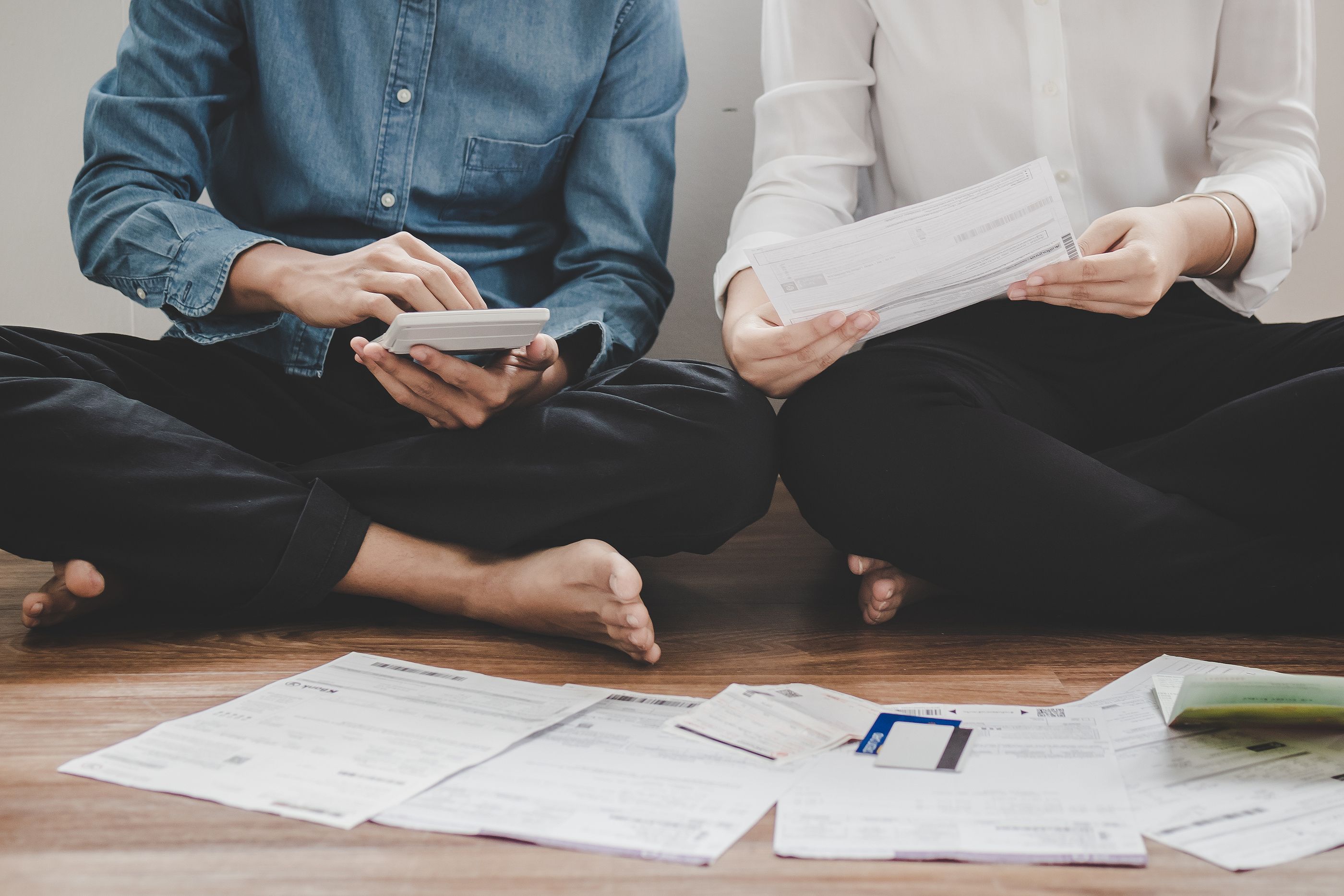 Las parejas casadas que unen sus finanzas pueden ser más felices y permanecer juntas más tiempo