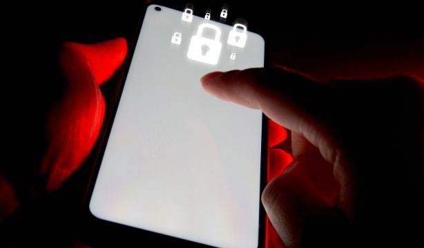 Cuidado si tienes un móvil Android: alertan de malware preinstalado en 9 millones de teléfonos