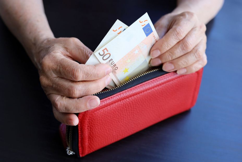 bigstock Euro Banknotes In Red Wallet I 468978921
