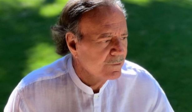 Julio Iglesias habla sobre sus supuestos problemas de salud