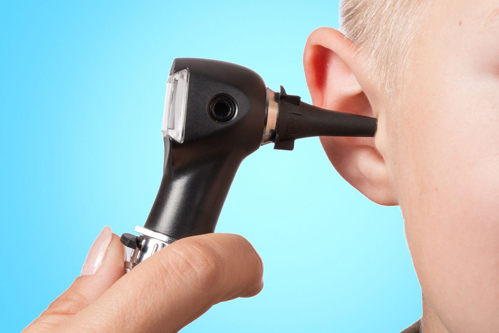 Timpanoplastia para mejorar la audición de los mayores