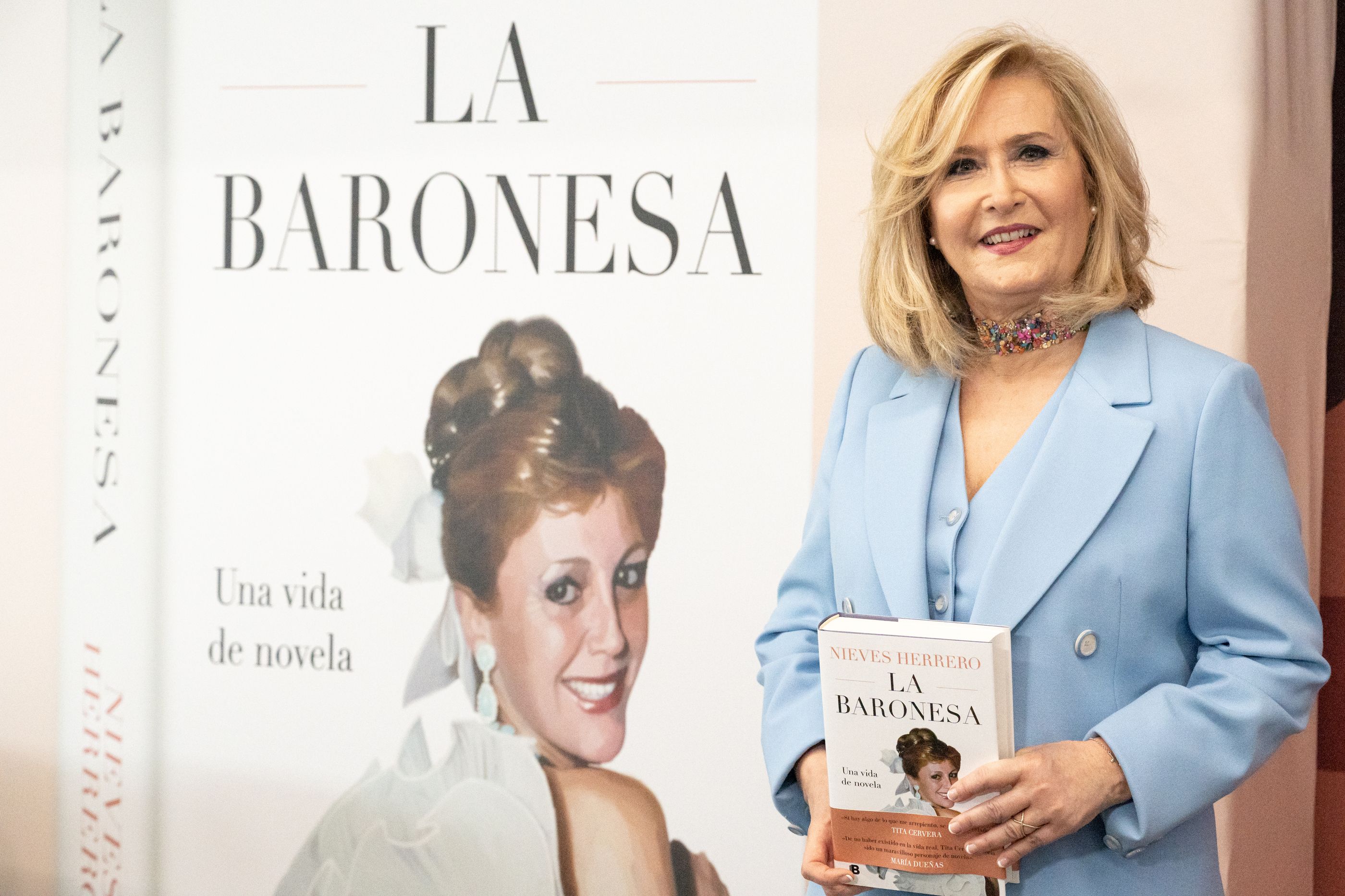 La novela de Nieves Herrero que la baronesa Thyssen no quiere que vea la luz