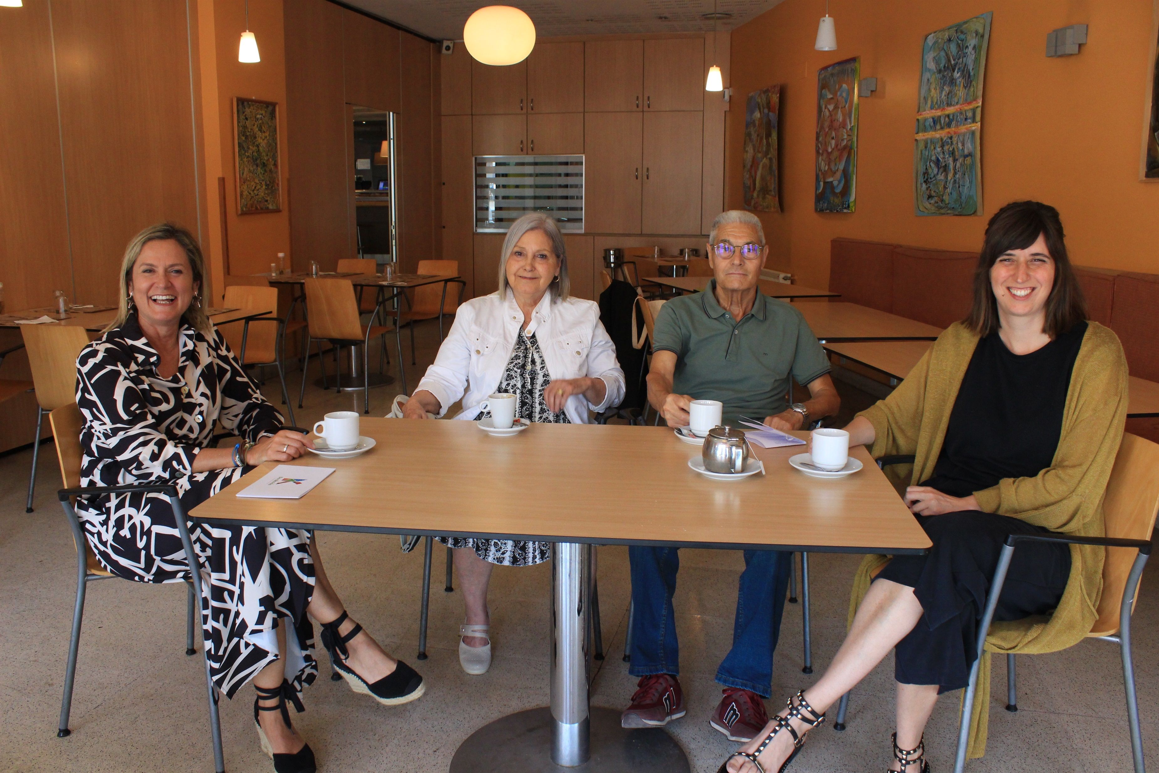 Barakaldo habilita espacios para invitar a tomar café a mayores en soledad no deseada. Foto: Europa Press