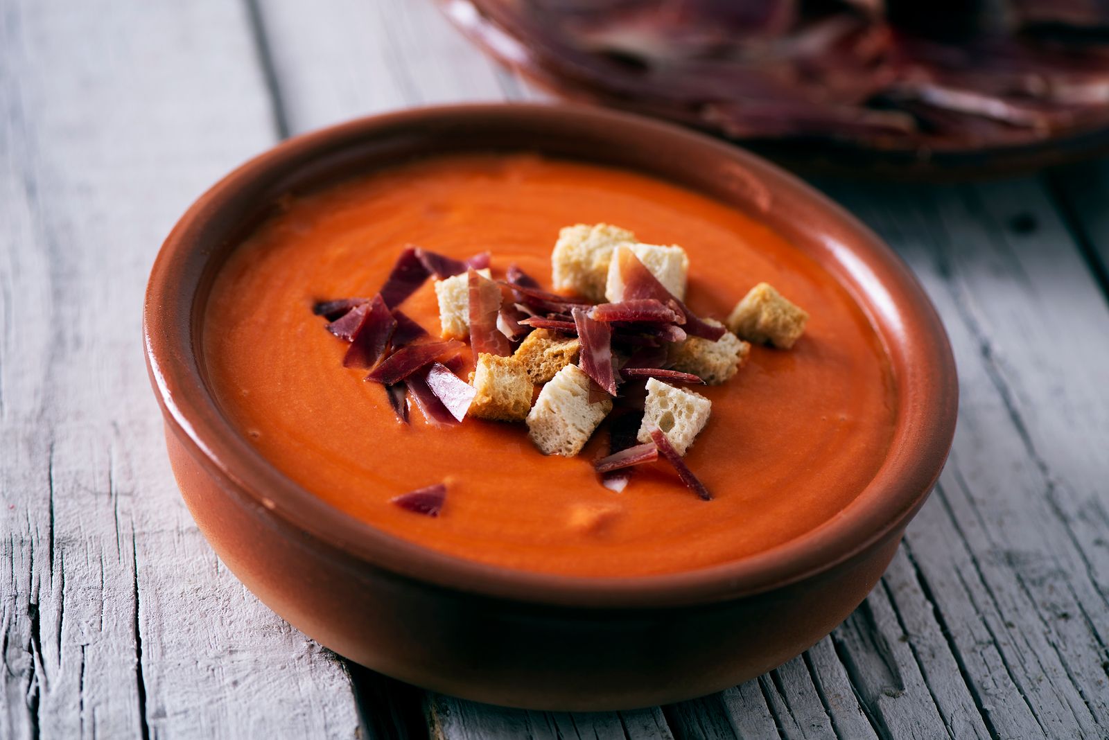 Cómo hay que hacer el salmorejo perfecto