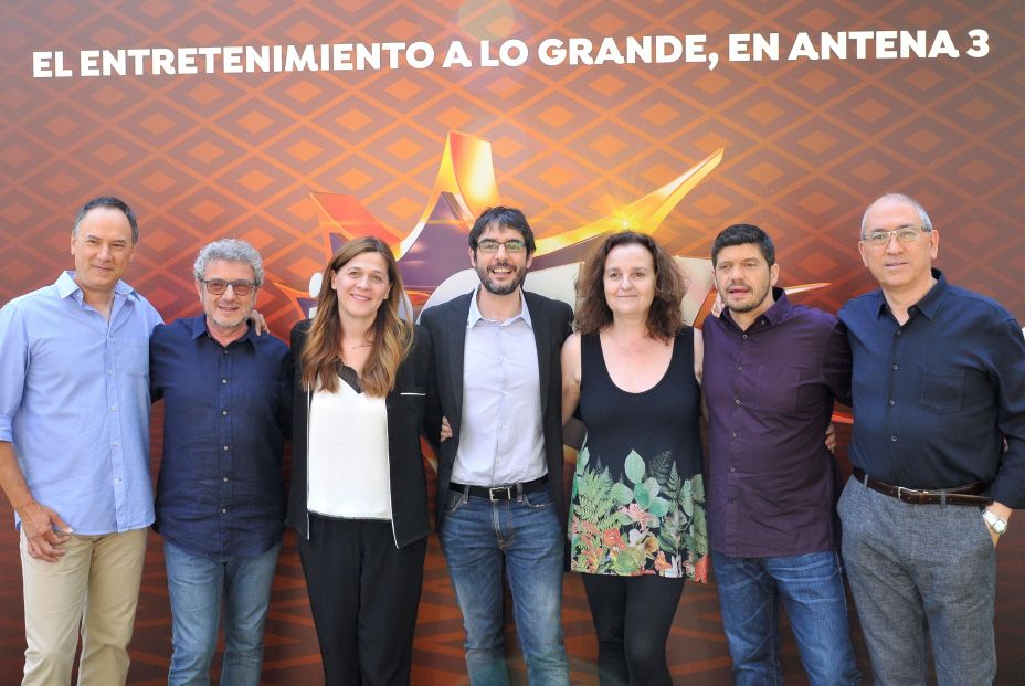 Los Lobos de ¡Boom! con Juanra Bonet, Carmen Ferreiro y Montse Claros Los Lobos de ¡Boom! con Juanra Bonet, Carmen Ferreiro y Montse Claros