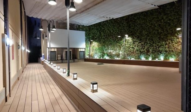 El cine Doré de Madrid reabre su sala de verano tras siete años cerrada