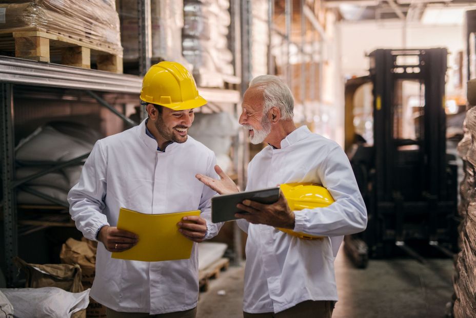 Los trabajadores sénior son los que más realizan tareas repetitivas con un 82% 