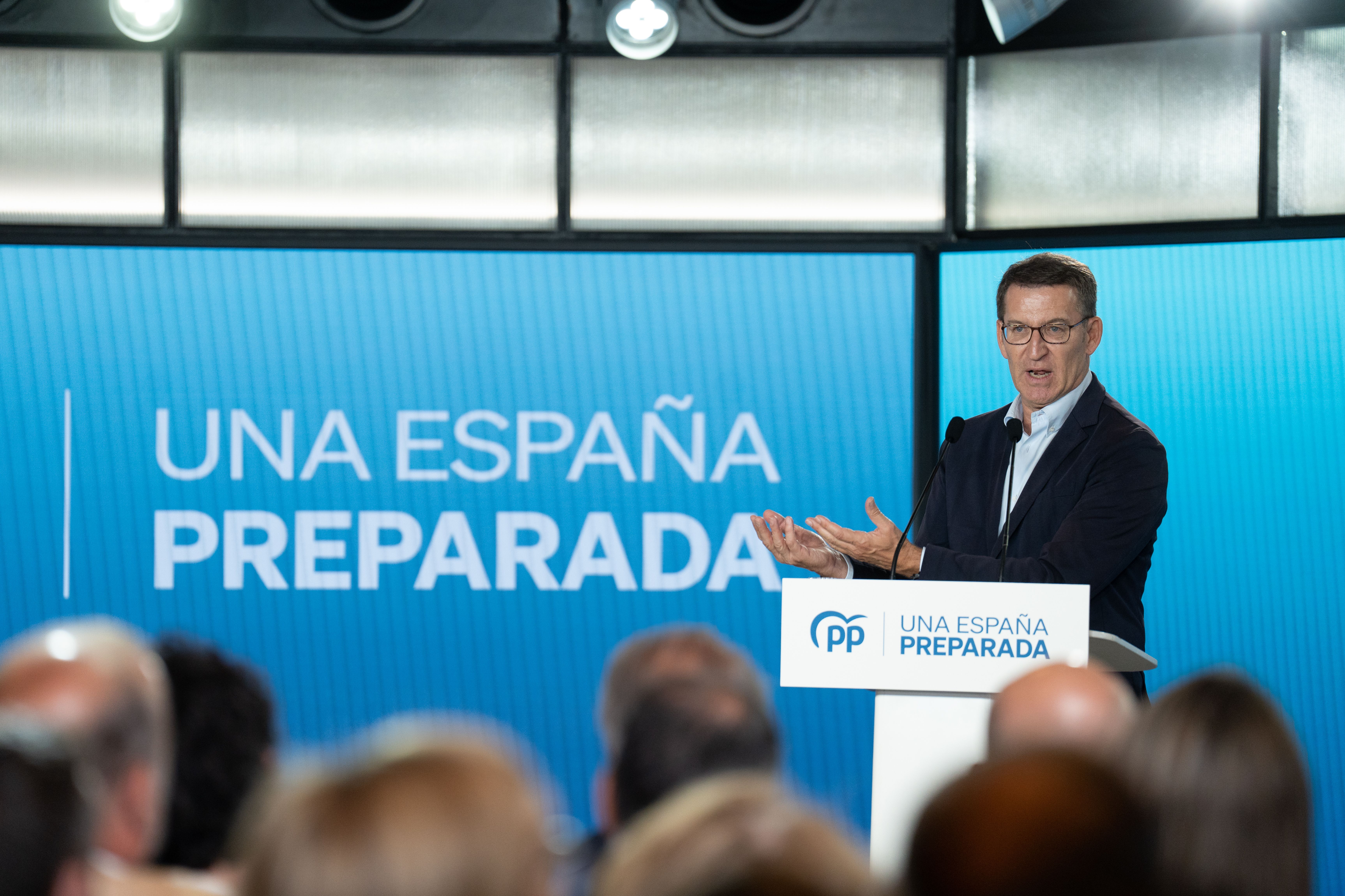 Feijóo avanza su programa económico: estas son las 20 medidas que propone el PP