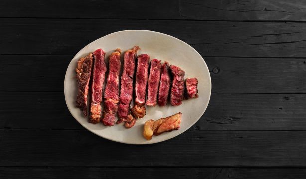 El maestro asador José Gordón revela las cinco claves para preparar el chuletón perfecto en casa