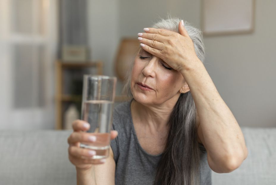 Desmitificando la terapia hormonal para la menopausia: ni es 'antiedad', ni es peligrosa