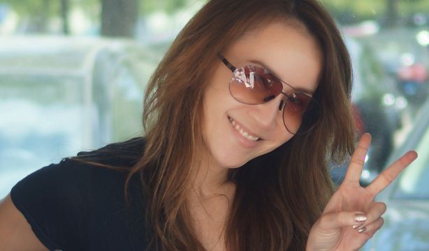 Muere la cantante CoCo Lee, voz de 'Mulán', a los 48 años