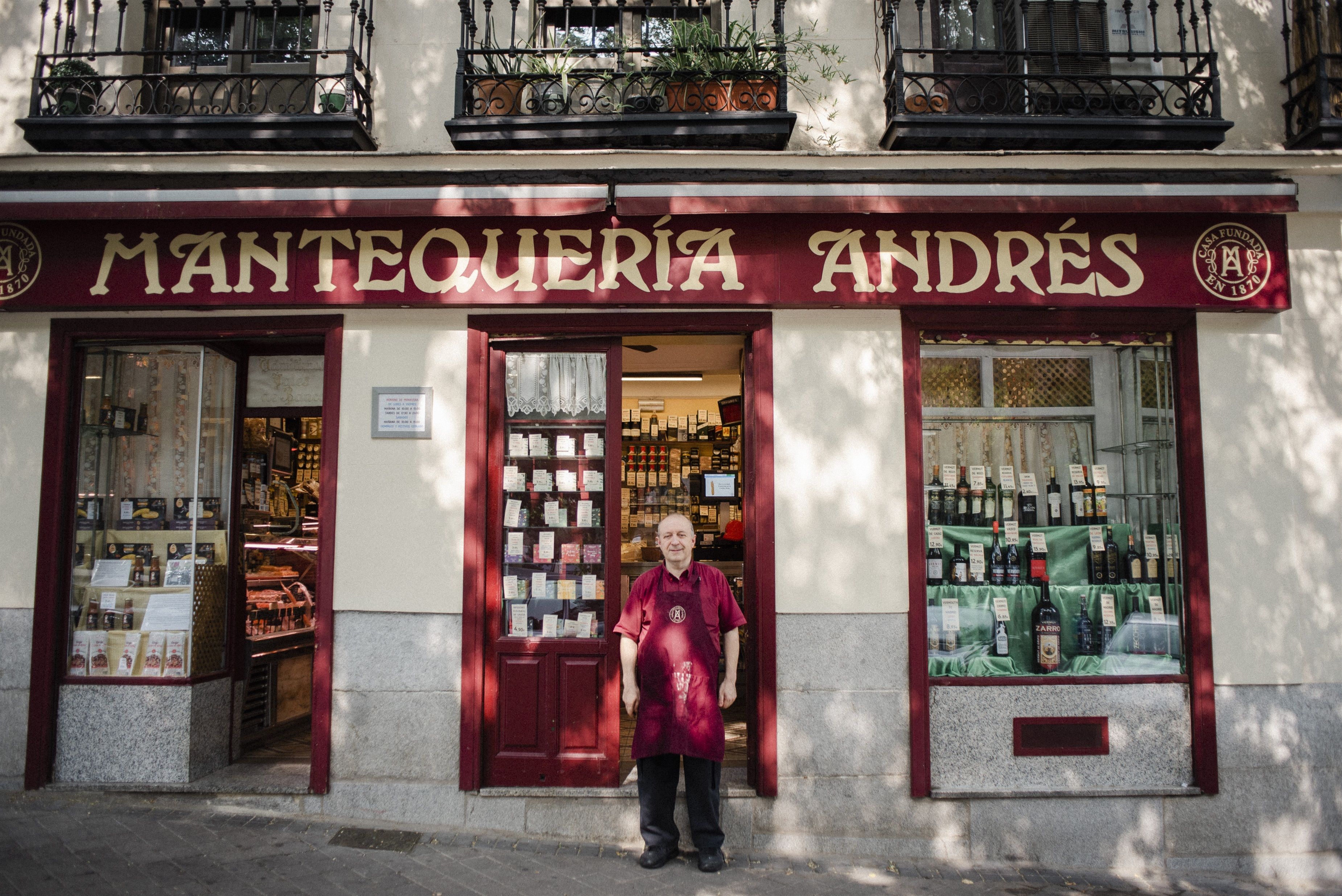 Mantequería Andrés, el ultramarinos más antiguo de España, con 150 años de historia Mantequería Andrés, el ultramarinos más antiguo de España, con 150 años de historia