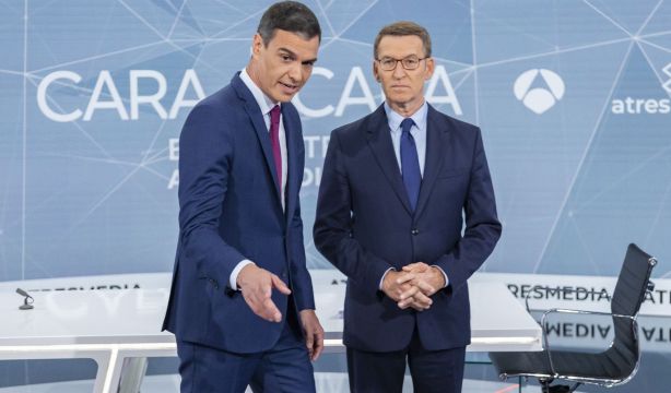 El lenguaje no verbal del cara a cara: "Sánchez se vio avasallado por Feijóo"