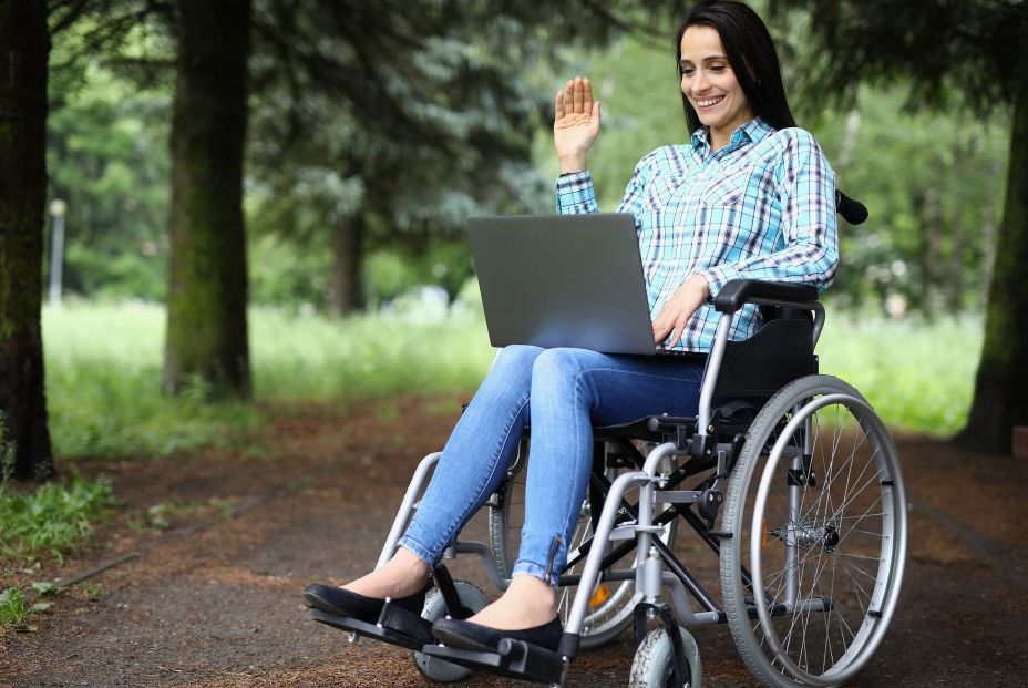 El 65% de personas con discapacidad cree que la IA perjudica su contratación porque "discrimina"