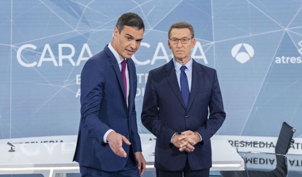 El lenguaje no verbal del cara a cara: "Sánchez se vio avasallado por Feijóo"