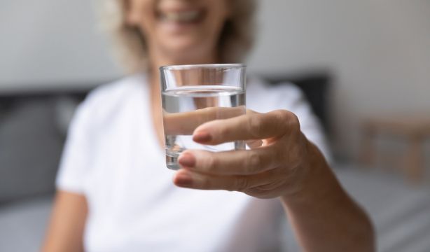 65YMÁS lanza el Especial Hidratación