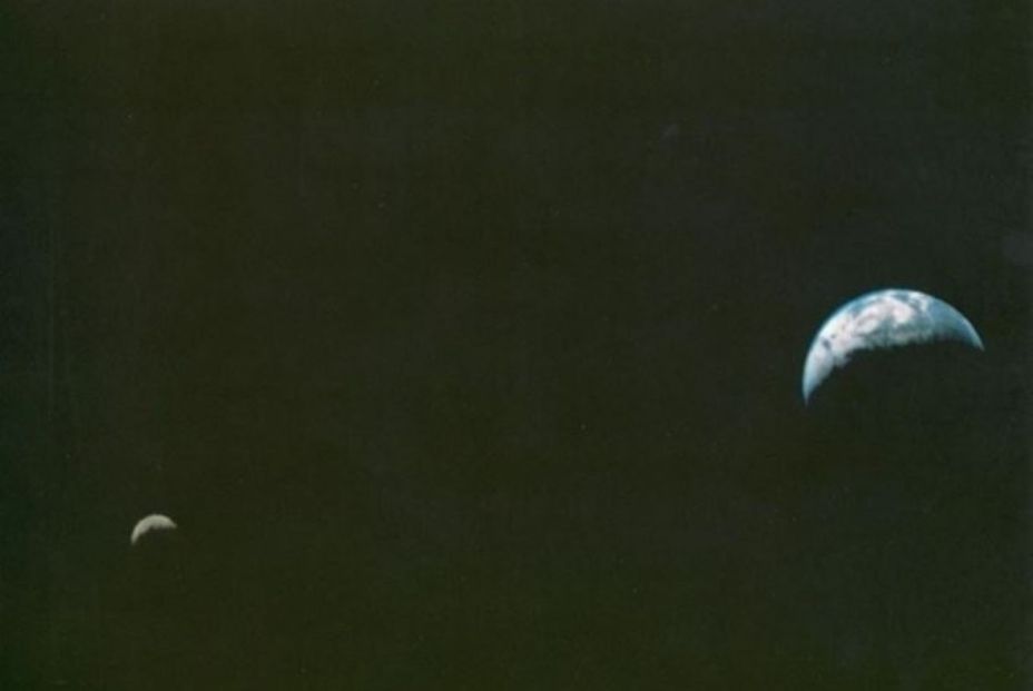 Primera imagen Tierra-Luna desde el espacio exterior