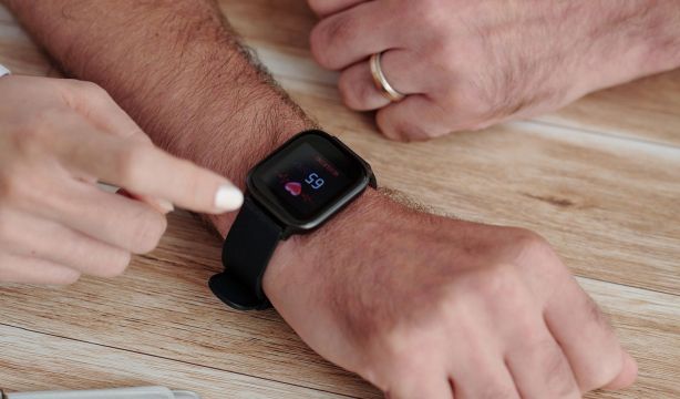 Los relojes inteligentes pueden detectar el párkinson
