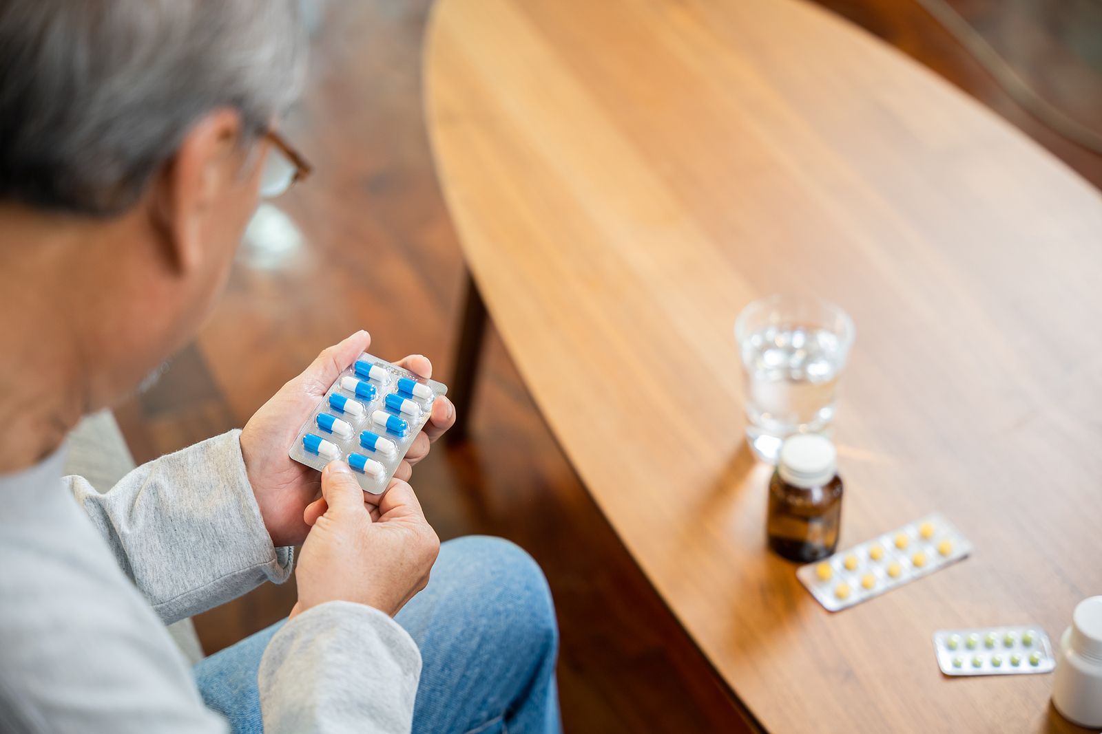Estos son los medicamentos que no debes mezclar con ibuprofeno Estos son los medicamentos que no debes mezclar con ibuprofeno