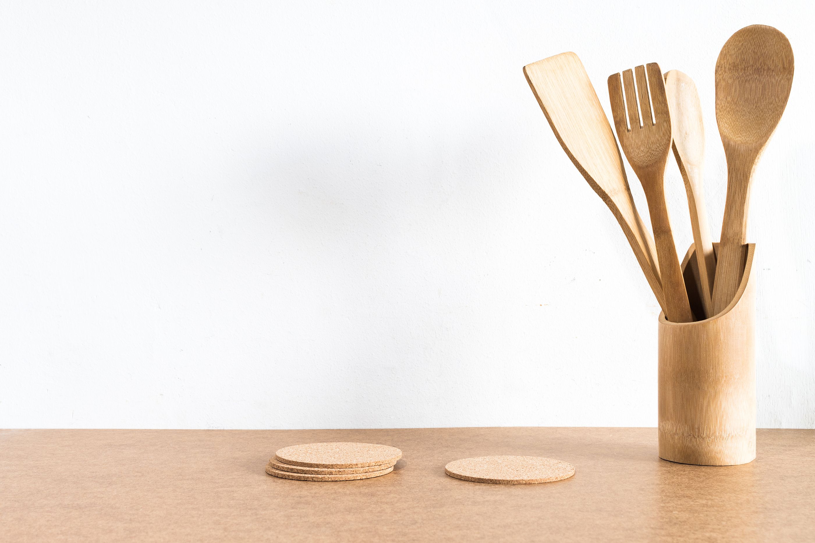 Así puedes desinfectar los utensilios de madera de la cocina de forma rápida y sencilla
