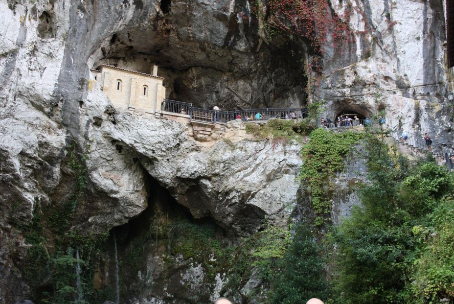 Santa Cueva