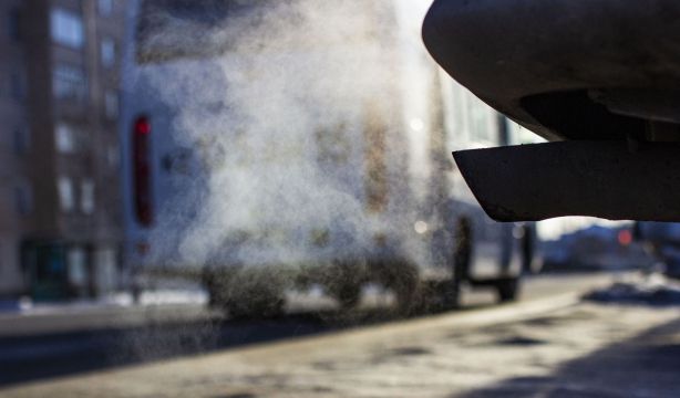 La contaminación provoca un mayor uso de los servicios de salud mental por las personas con demencia