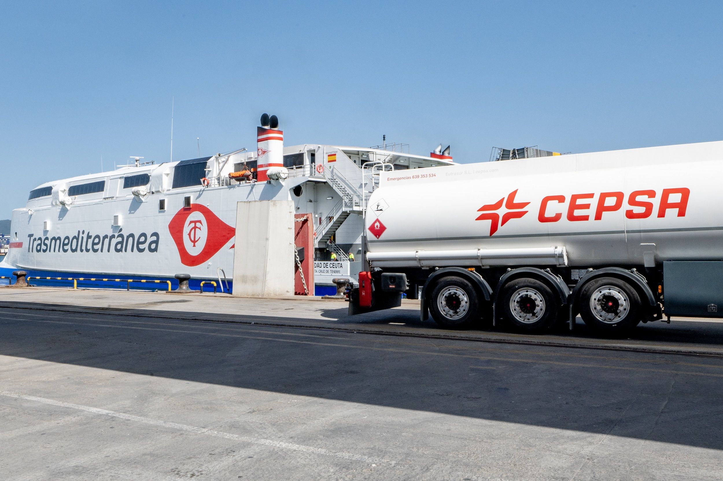 Los primeros barcos de pasajeros impulsados por biocombustibles zarparán desde Algeciras