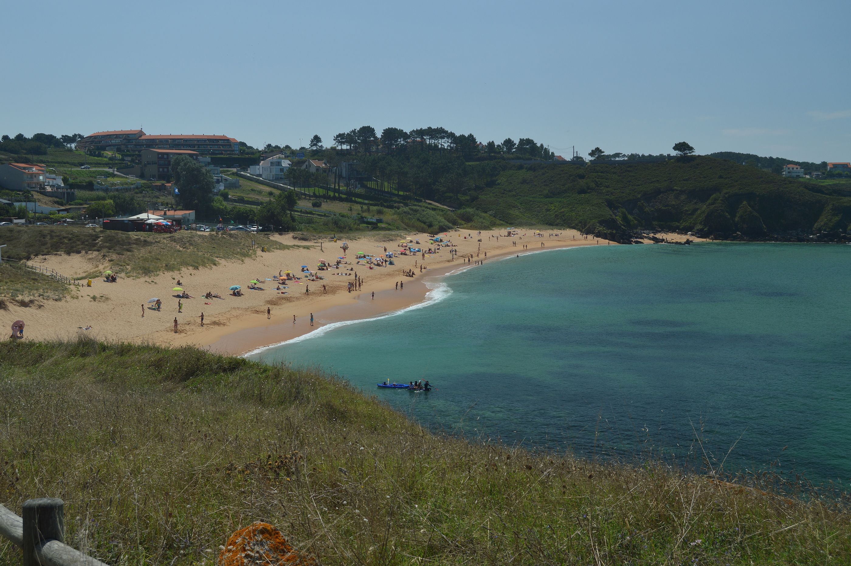 Dónde encontrar la playa con el agua más fría de España