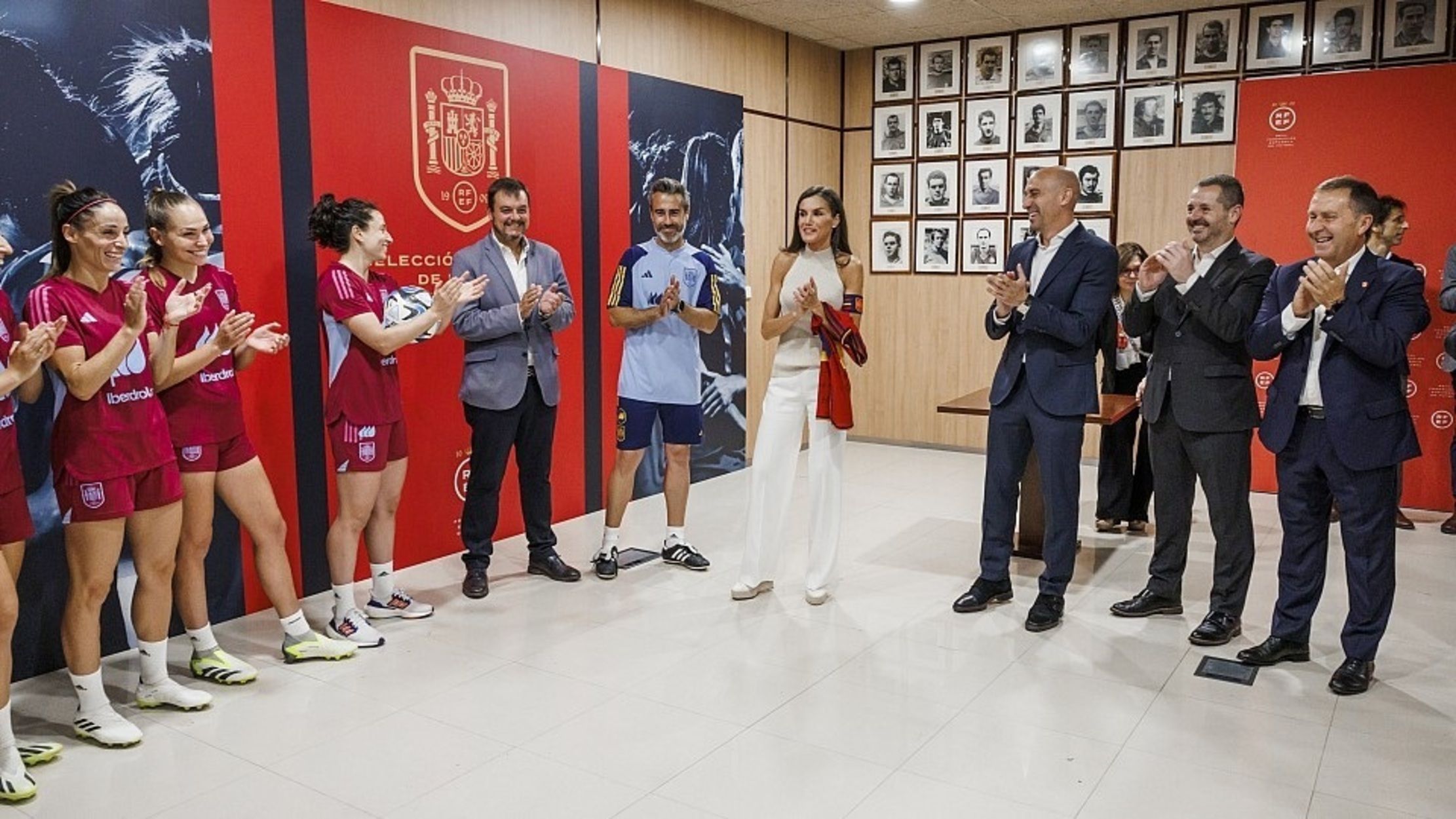 La Reina Letizia y la Infanta Sofía asistirán a la final del Mundial de fútbol femenino