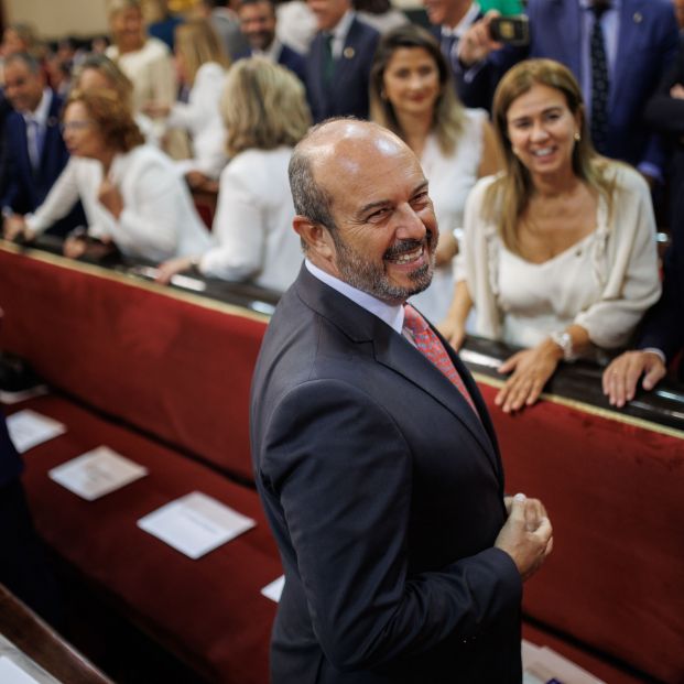 Pedro Rollán, elegido nuevo presidente del Senado con mayoría absoluta del PP