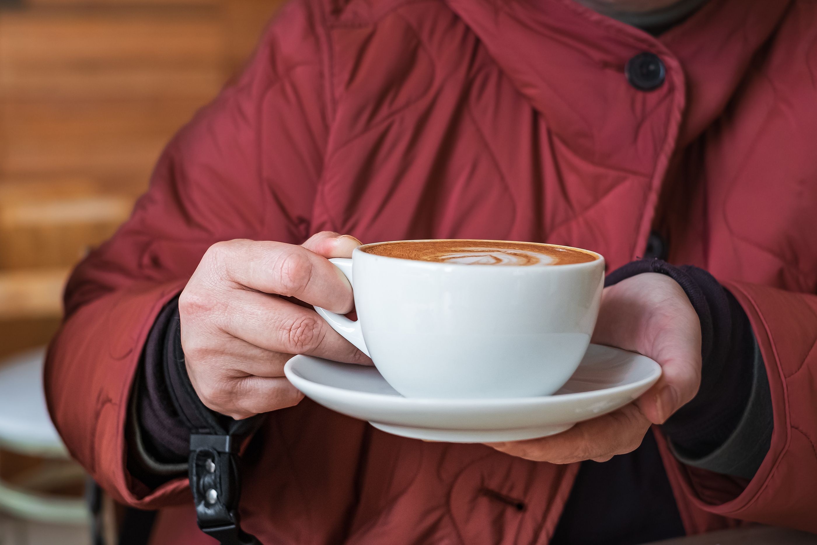 ¿Tomas café todos los días? Esto es lo que le ocurre a tu cerebro