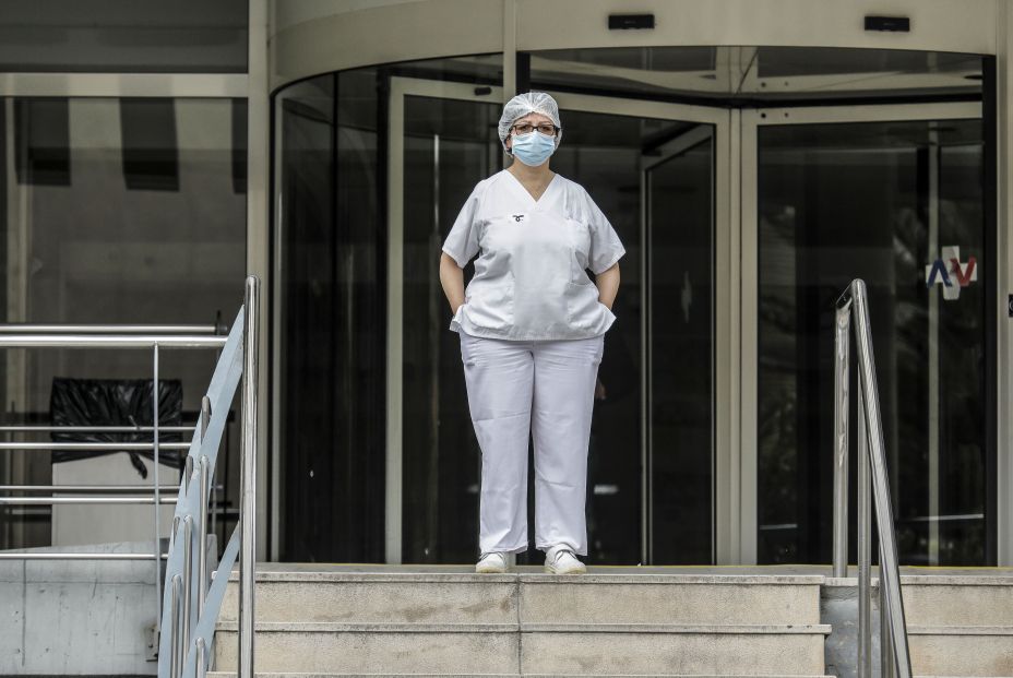 Un hospital de Valencia vuelve al uso obligatorio de mascarilla ante el aumento de casos de Covid. Foto: Europa Press