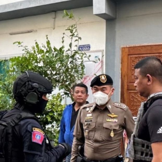 EuropaPress 5054273 policia tailandia frente casa donde encontraba exoficial atrincherado EuropaPress 5054273 policia tailandia frente casa donde encontraba exoficial atrincherado