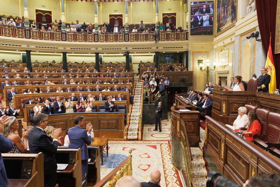 Los mayores, los grandes ausentes en el Congreso: sólo el 5% de los diputados tienen más de 65 años Los mayores, los grandes ausentes en el Congreso: sólo el 5% de los diputados tienen más de 65 años