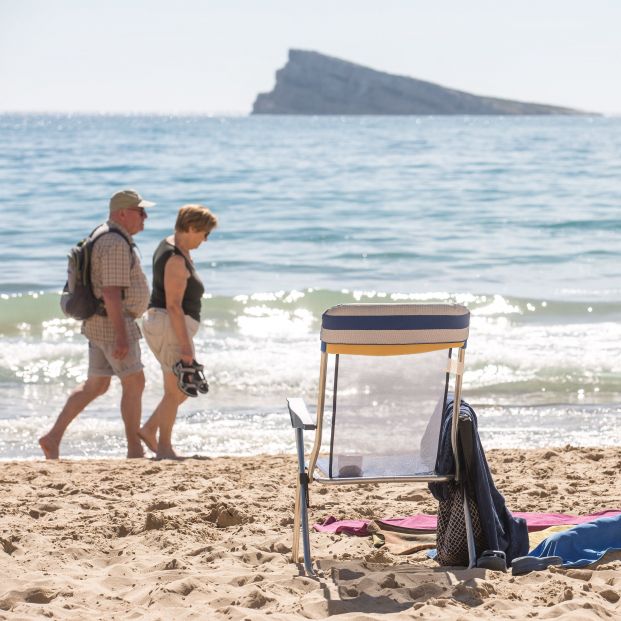 Viajes del Imserso, en riesgo: los hoteles de Benidorm amenazan con cerrar en temporada baja