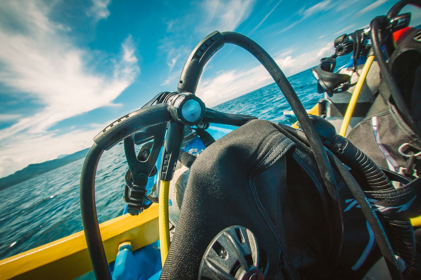 ¿Dónde es posible practicar buceo en la ciudad de Barcelona?