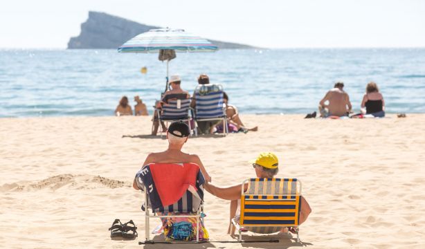 Viajes del Imserso: ¿se puede ir acompañado de los hijos o la pareja? Foto: Europa Press