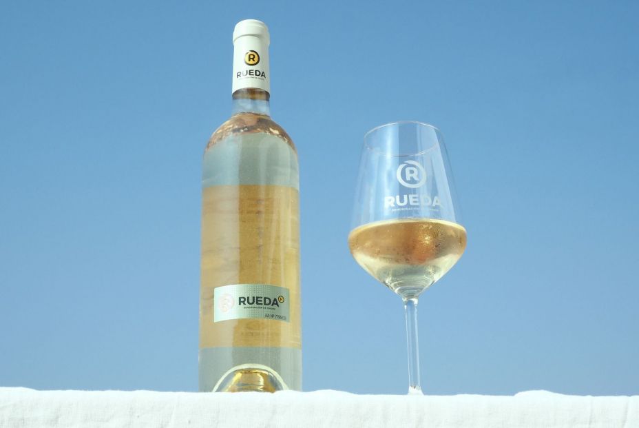 Vinos de Rueda: la Denominación de Origen comienza a vendimiar las uvas Sauvignon Banc y Chardonnay