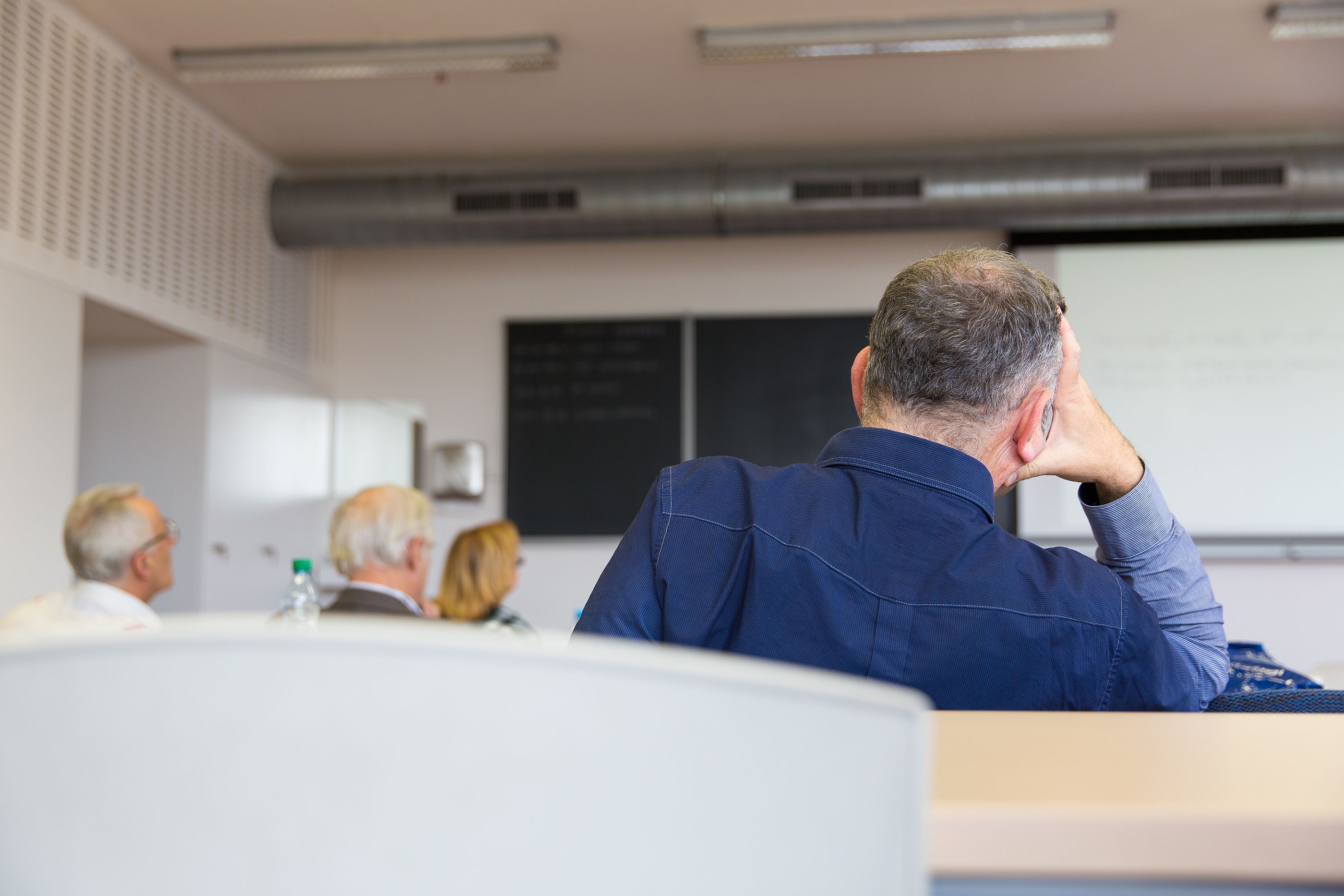 La Universidad de la Experiencia, dedicada a la formación de mayores, abre el plazo de inscripción. Foto: Bigstock