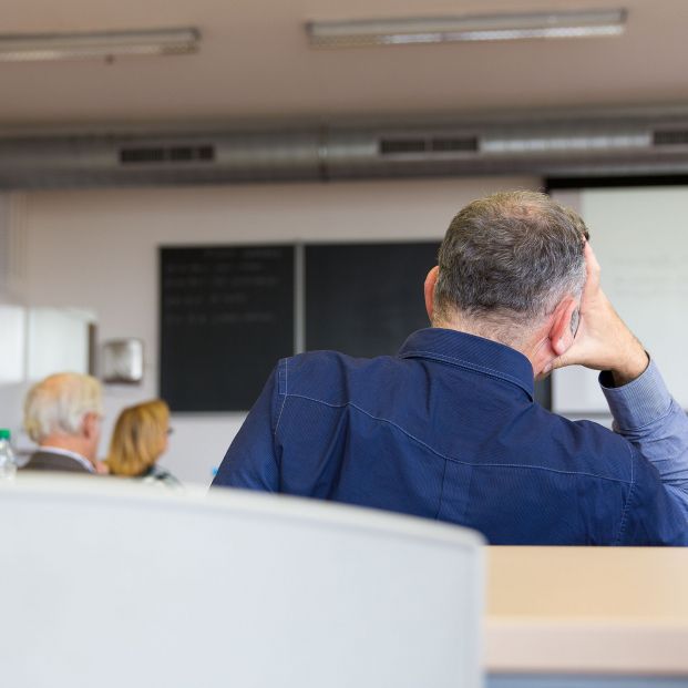 La Universidad de la Experiencia, dedicada a la formación de mayores, abre el plazo de inscripción. Foto: Bigstock