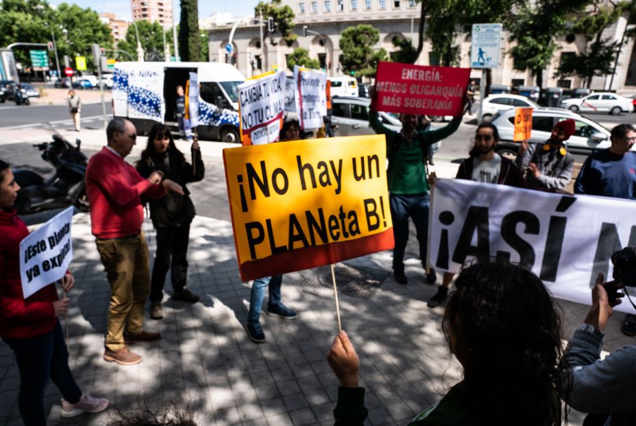 El cambio climático, entre las cinco principales preocupaciones de los españoles este agosto