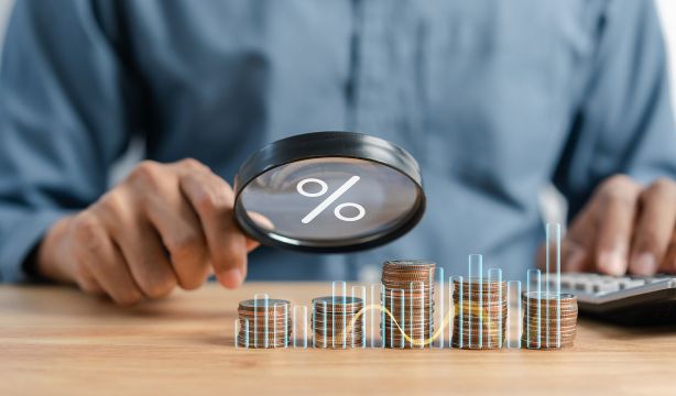 El euríbor pasa de la incertidumbre global y se apunta una ligera bajada en febrero